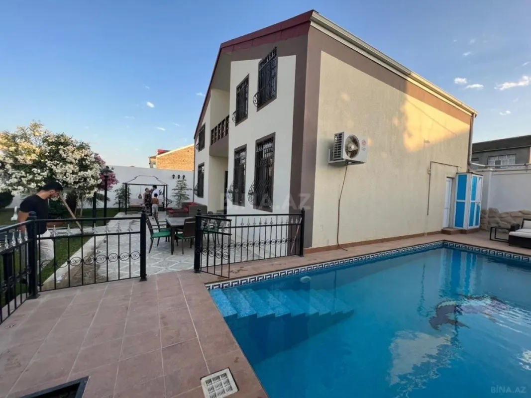 Kirayə verilir 4 otaqlı həyət evi 280 m²