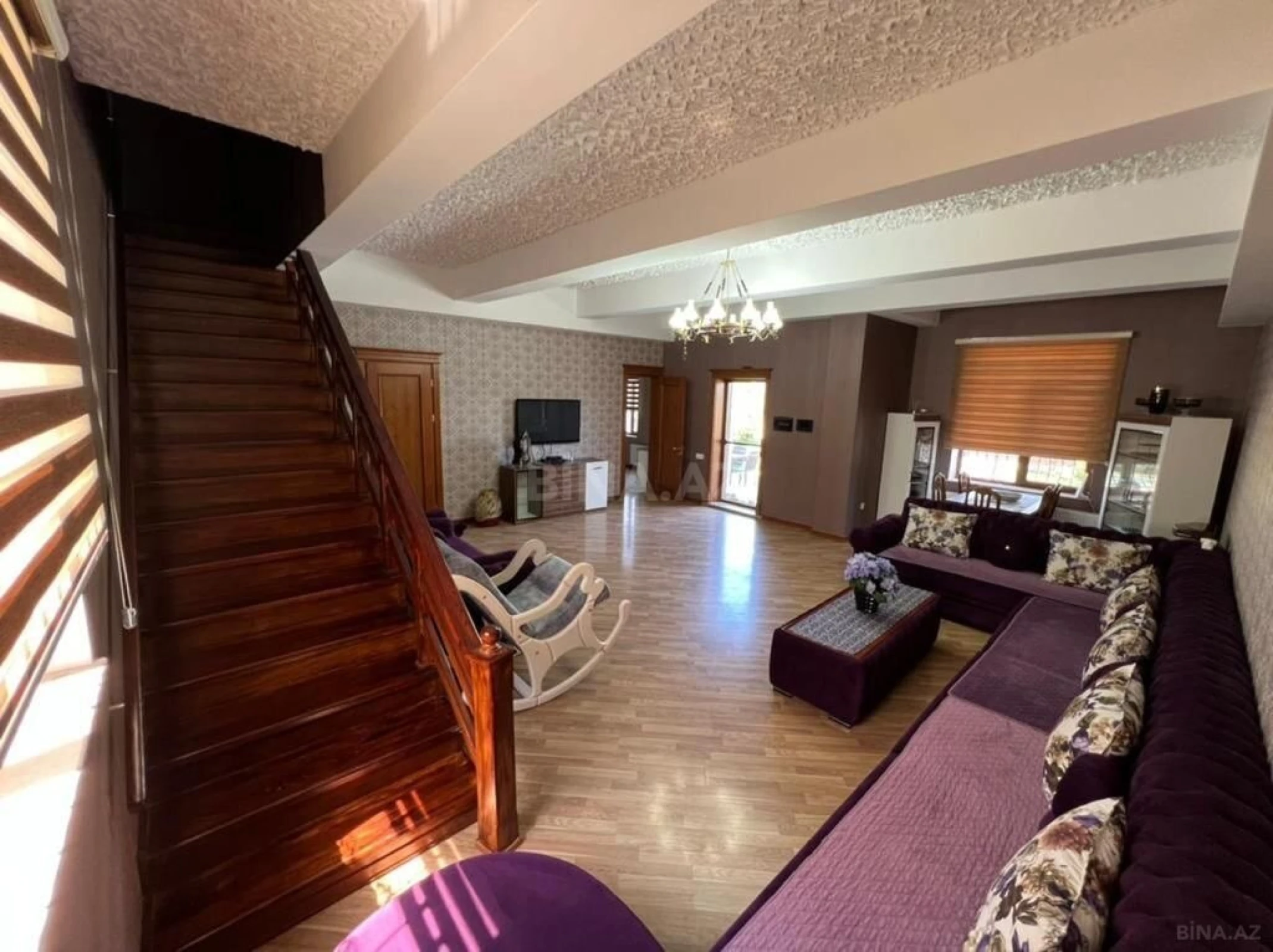 Kirayə verilir 4 otaqlı həyət evi 280 m²