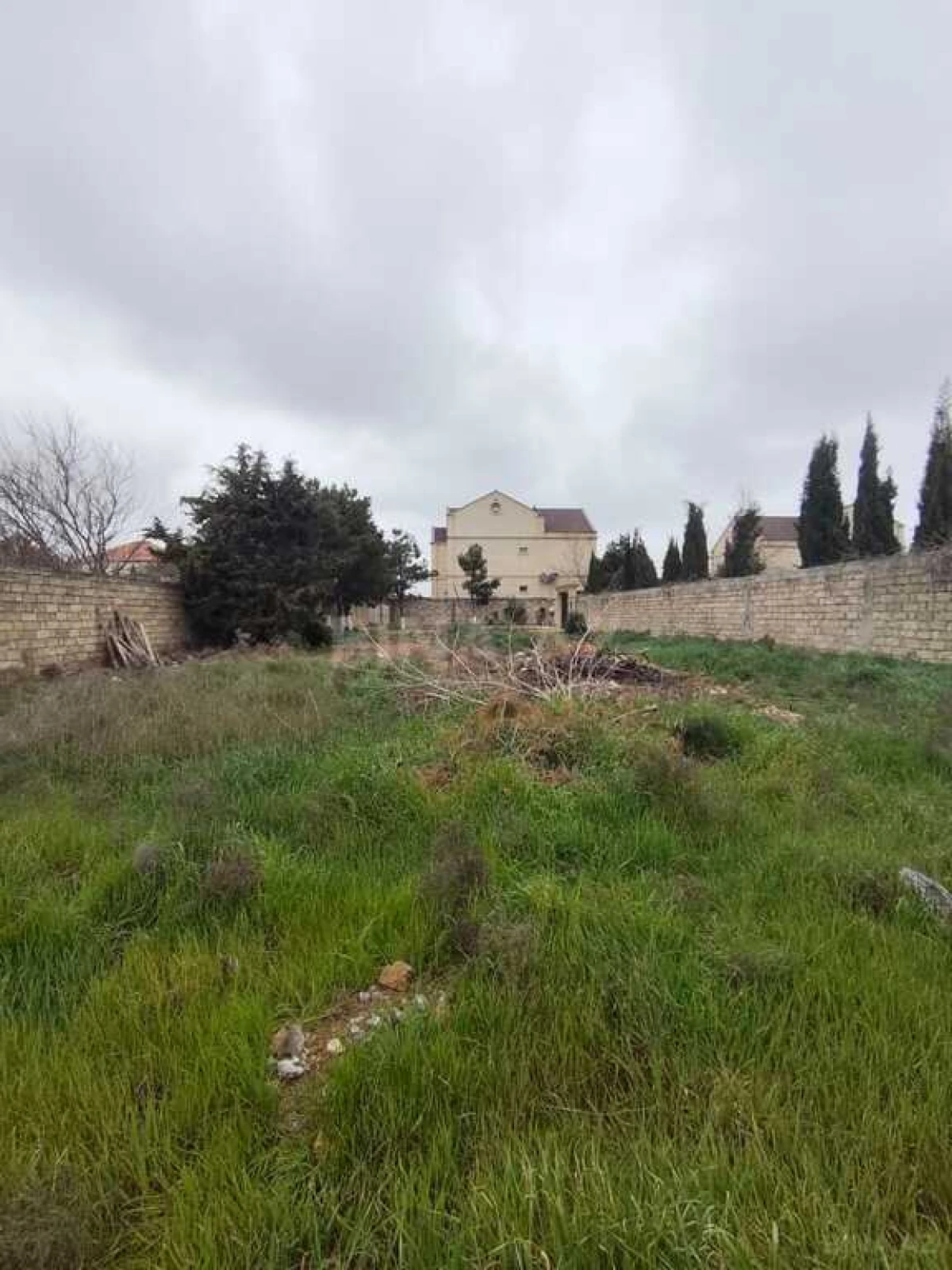 Satılır torpaq sahəsi 8 m²