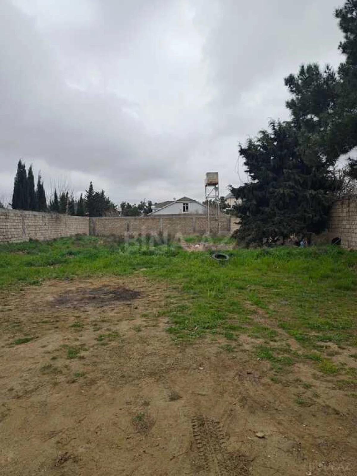 Satılır torpaq sahəsi 8 m²