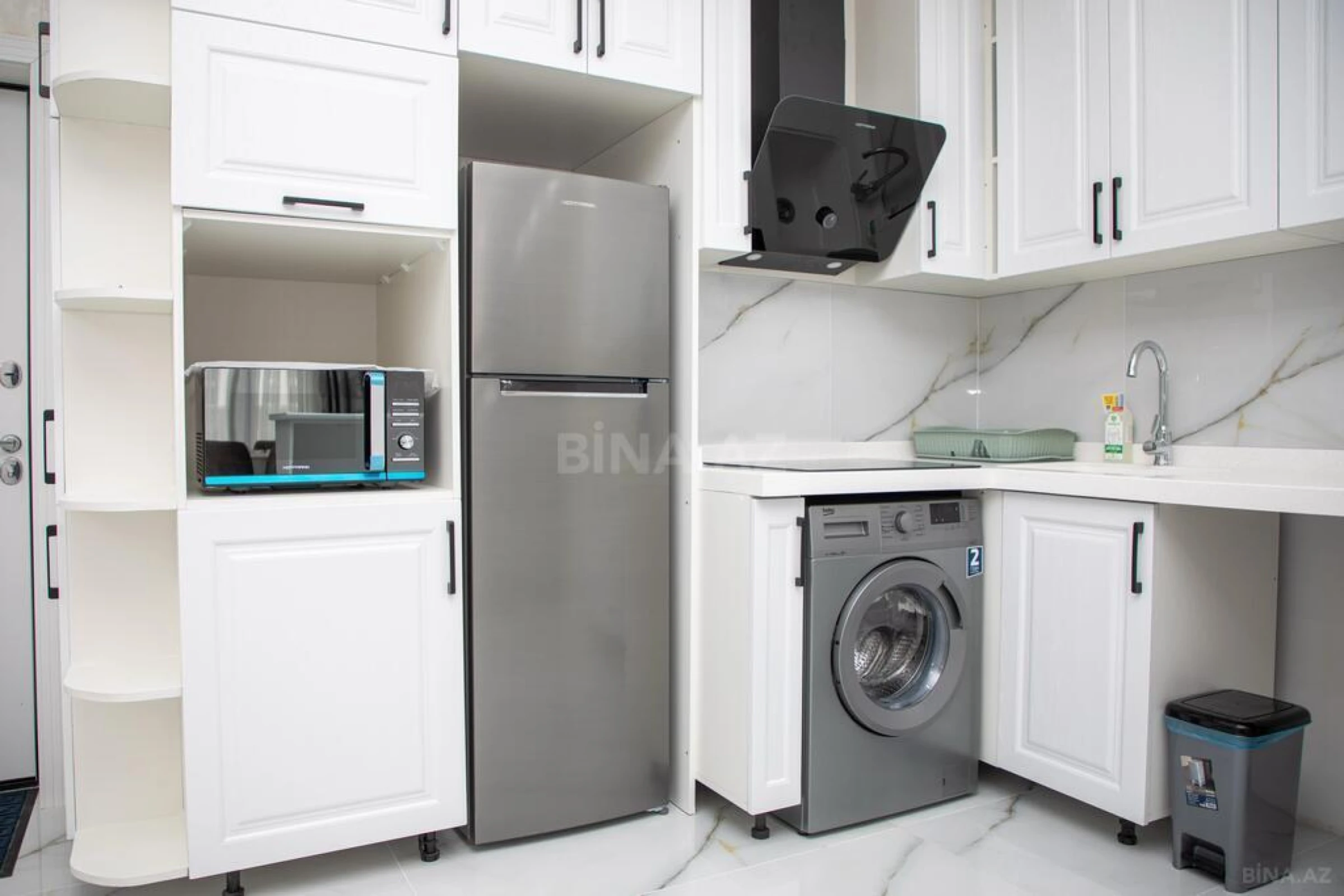 Kirayə verilir 2 otaqlı mənzil 65 m²