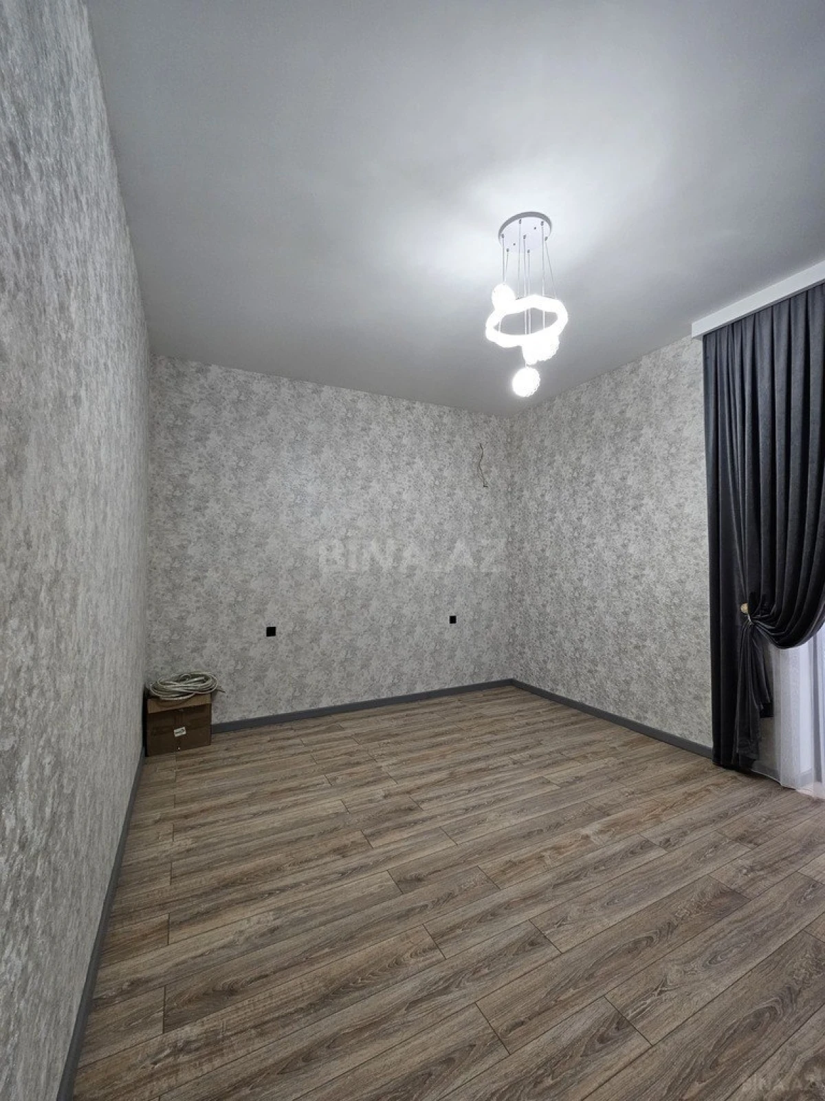 Satılır 4 otaqlı həyət evi 170 m²