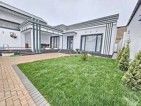 Satılır 4 otaqlı həyət evi 170 m²