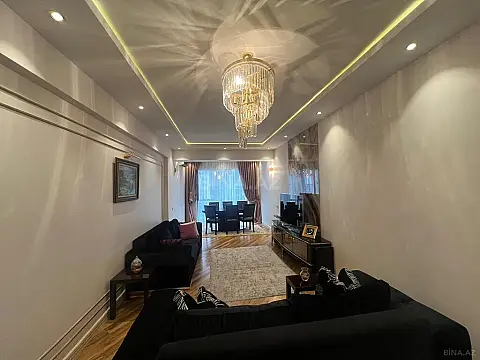 Satılır 3 otaqlı mənzil 141 m²