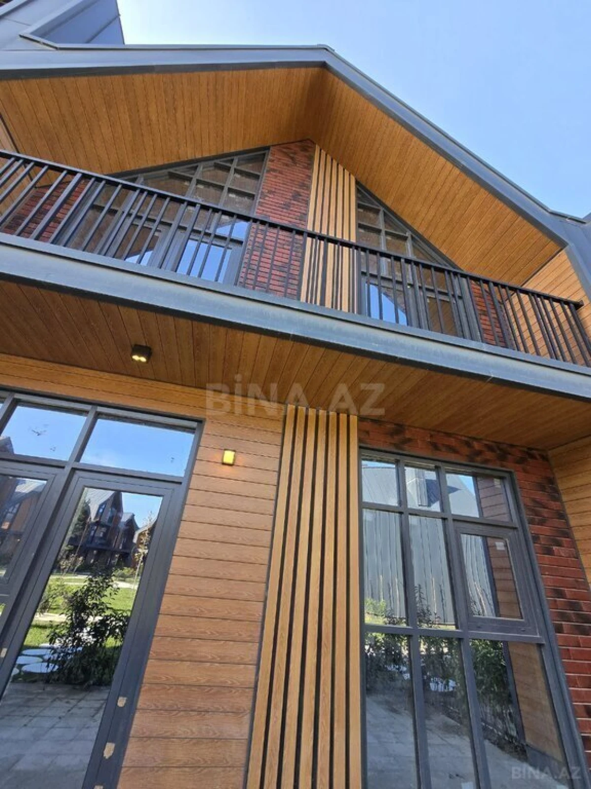 Satılır 1 otaqlı həyət evi 95 m²