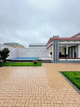 Satılır 4 otaqlı həyət evi 200 m²