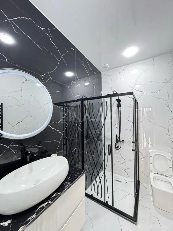 Satılır 4 otaqlı həyət evi 200 m²