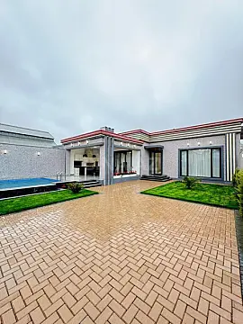 Satılır 4 otaqlı həyət evi 200 m²