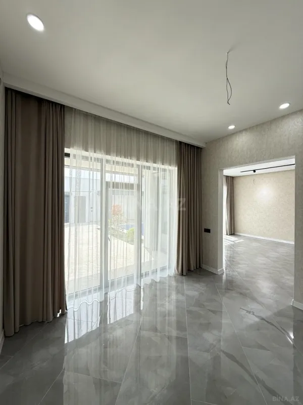 Satılır 4 otaqlı həyət evi 160 m²
