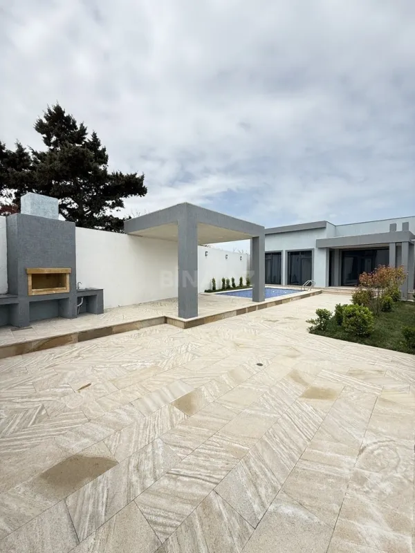 Satılır 4 otaqlı həyət evi 160 m²