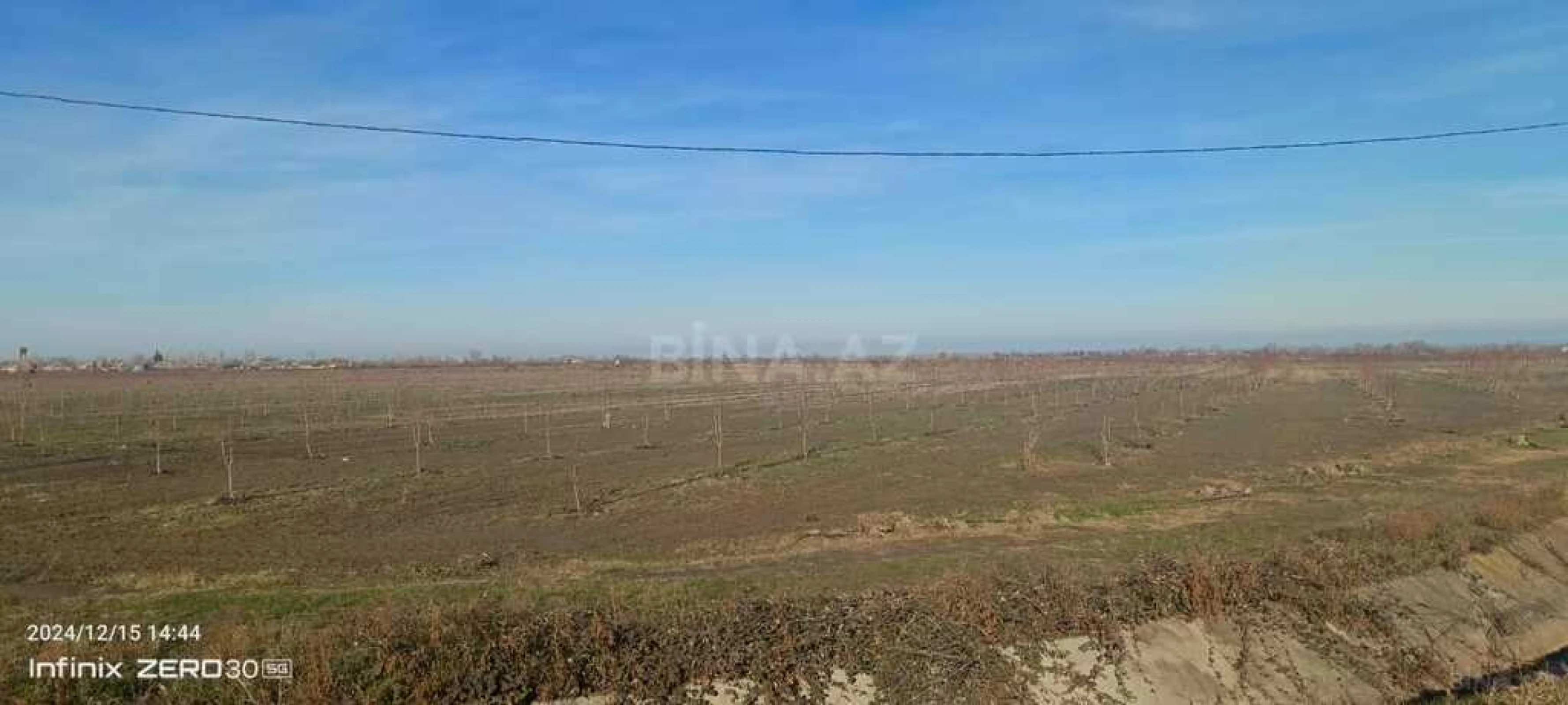 Satılır torpaq sahəsi 2300 m²