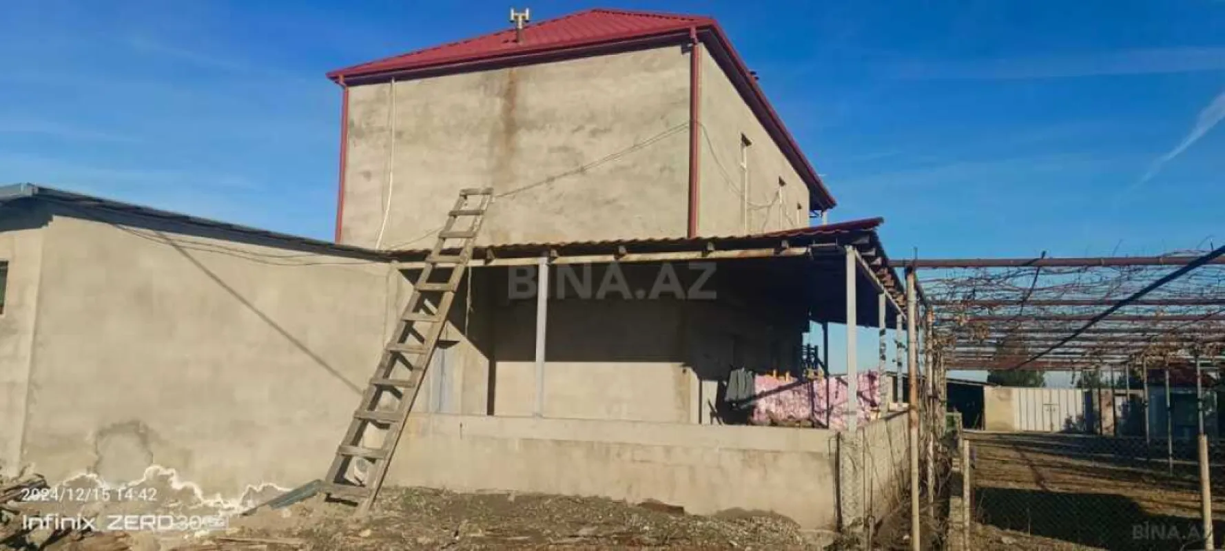 Satılır torpaq sahəsi 2300 m²