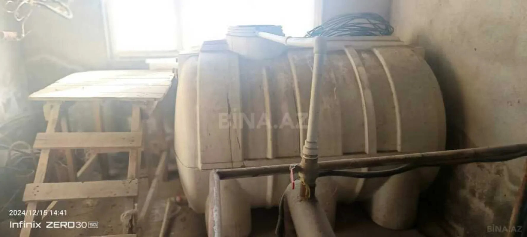 Satılır torpaq sahəsi 2300 m²