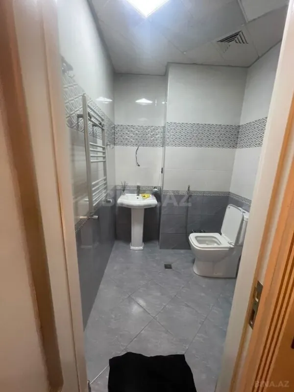 Satılır 3 otaqlı mənzil 140 m²