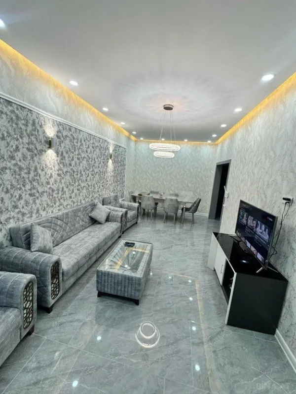Kirayə verilir 4 otaqlı həyət evi 360 m²