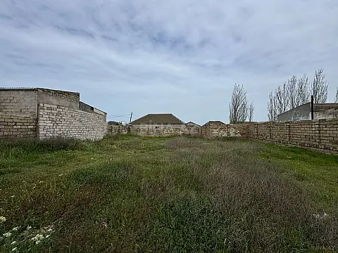 Satılır torpaq sahəsi 6 m²