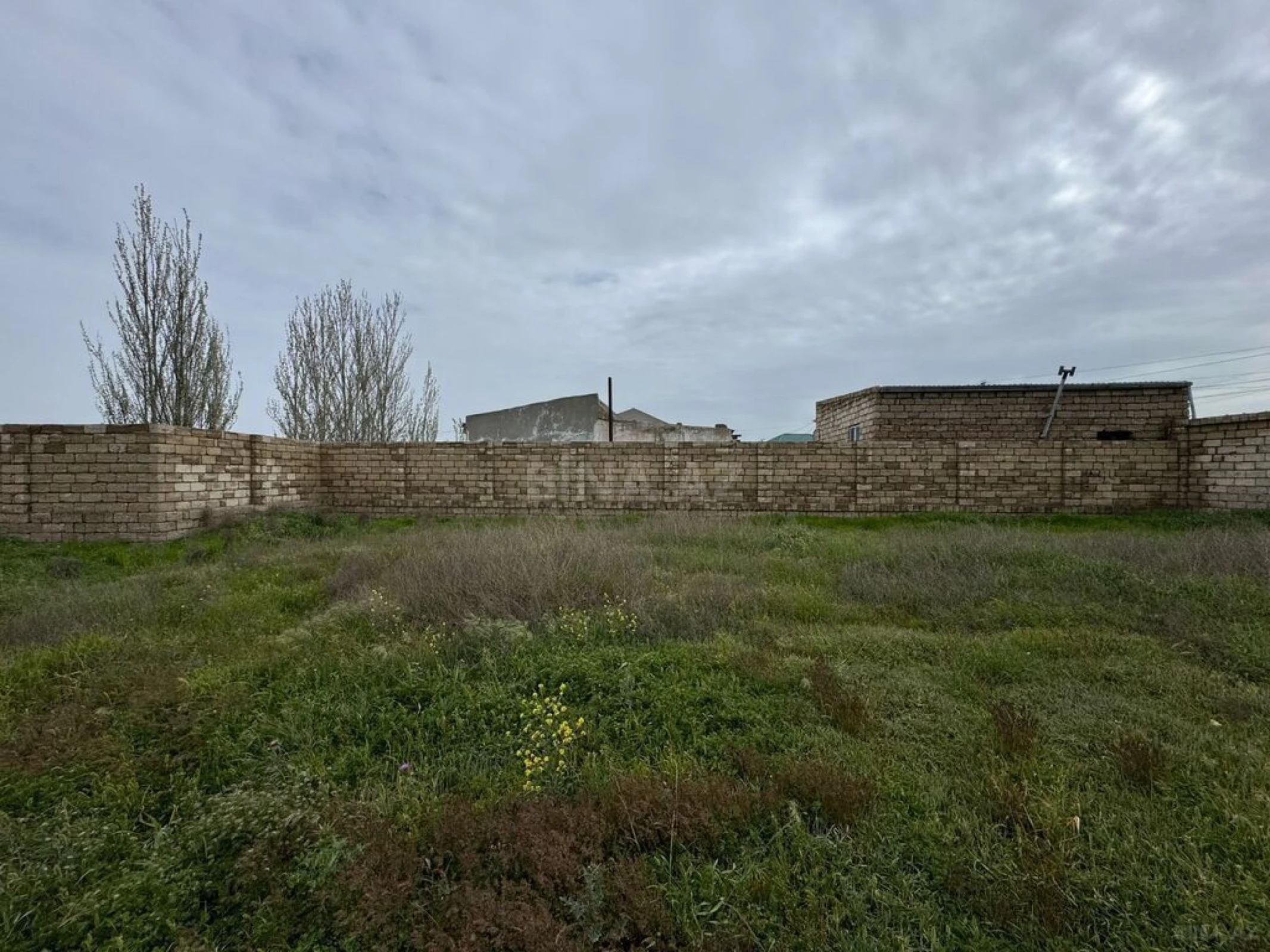 Satılır torpaq sahəsi 6 m²