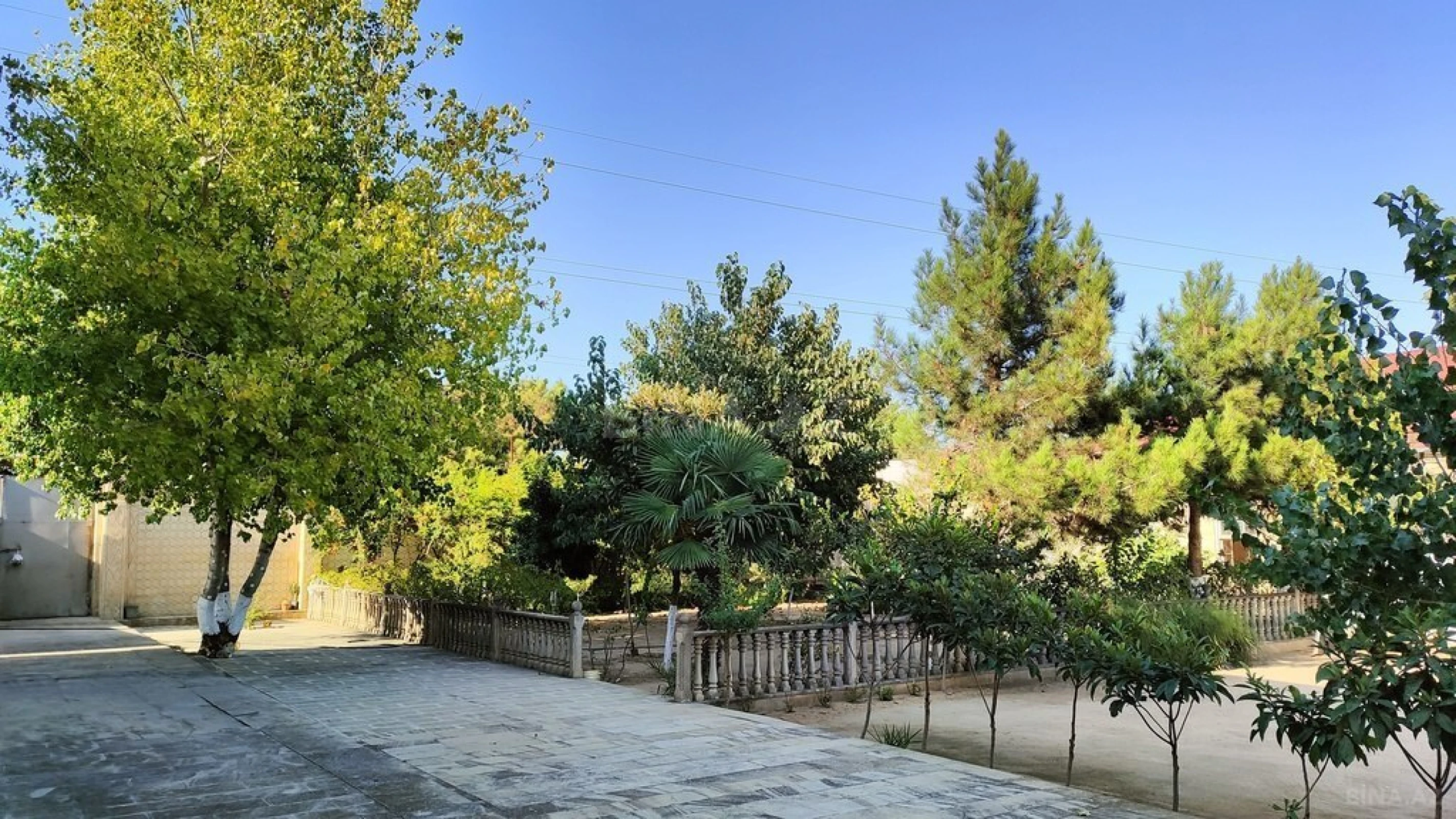 Satılır obyekt 840 m²