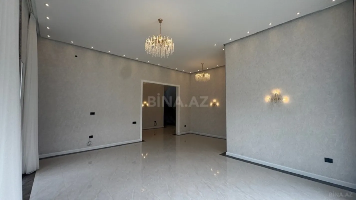 Satılır 6 otaqlı həyət evi 440 m²