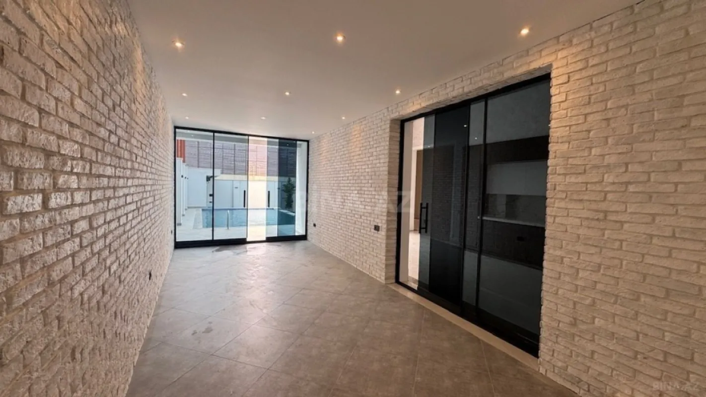 Satılır 6 otaqlı həyət evi 440 m²