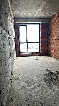 Satılır 3 otaqlı mənzil 107 m²