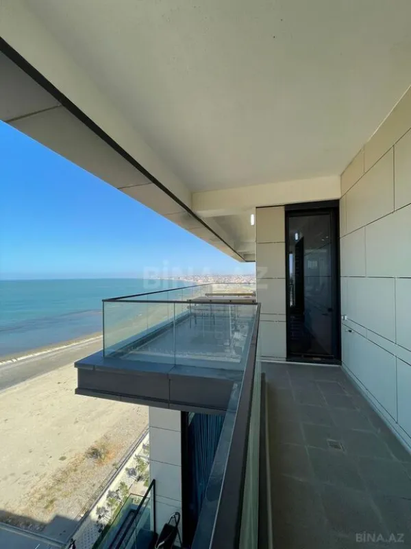 Satılır 3 otaqlı mənzil 150 m²