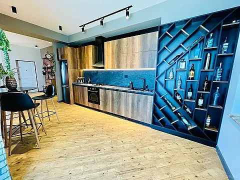 Satılır 3 otaqlı mənzil 150 m²