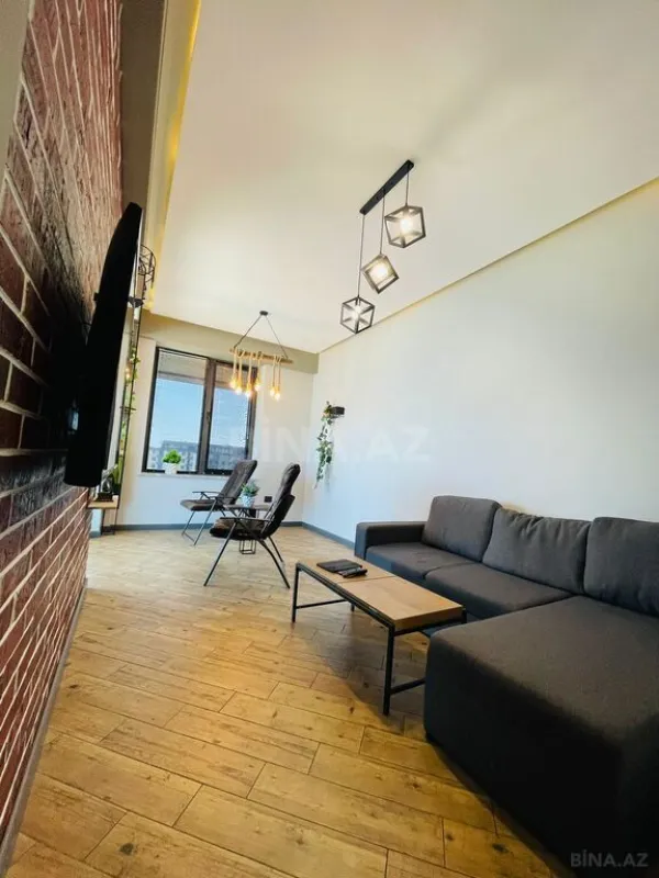 Satılır 3 otaqlı mənzil 150 m²