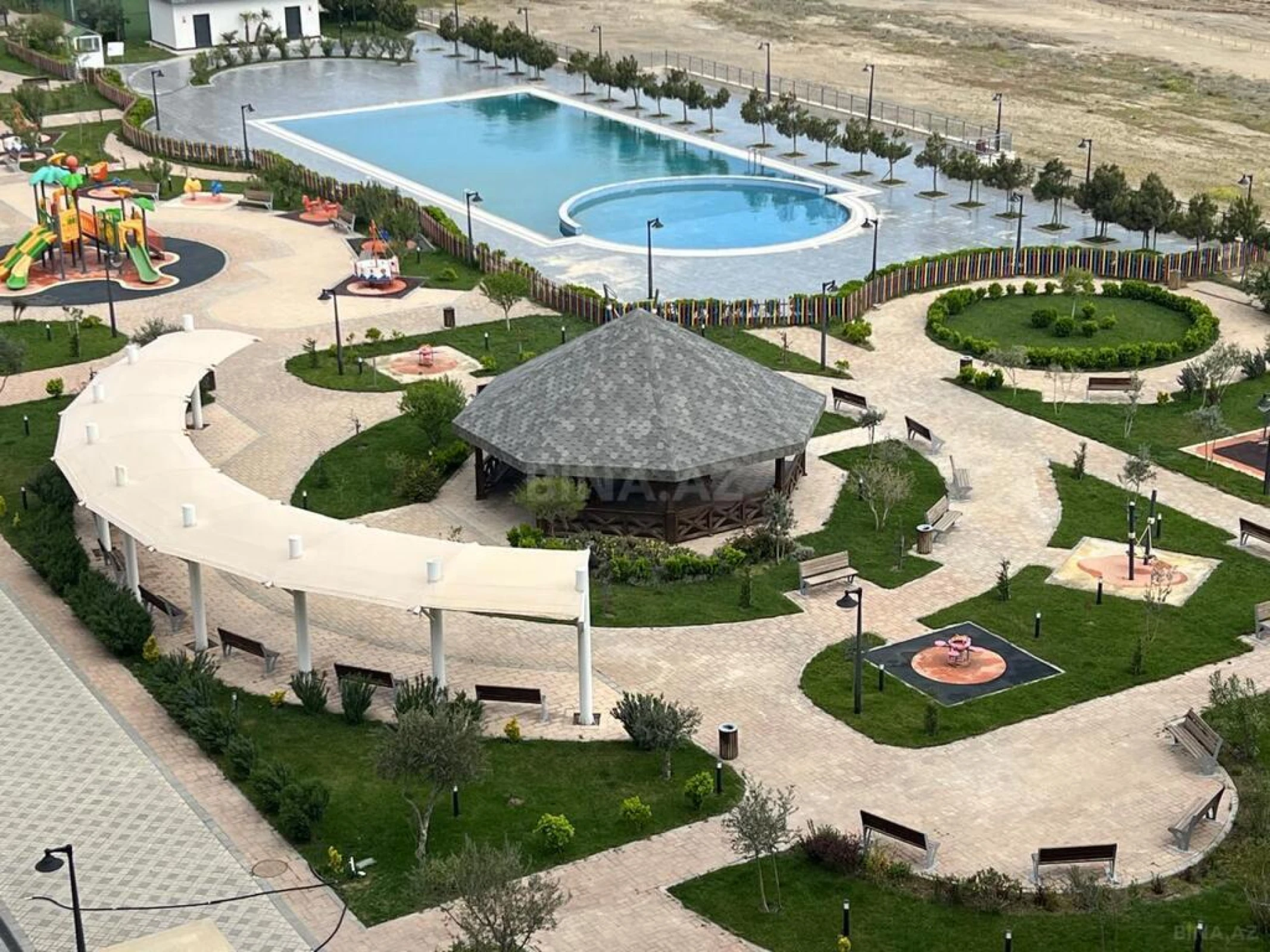 Satılır 3 otaqlı mənzil 150 m²