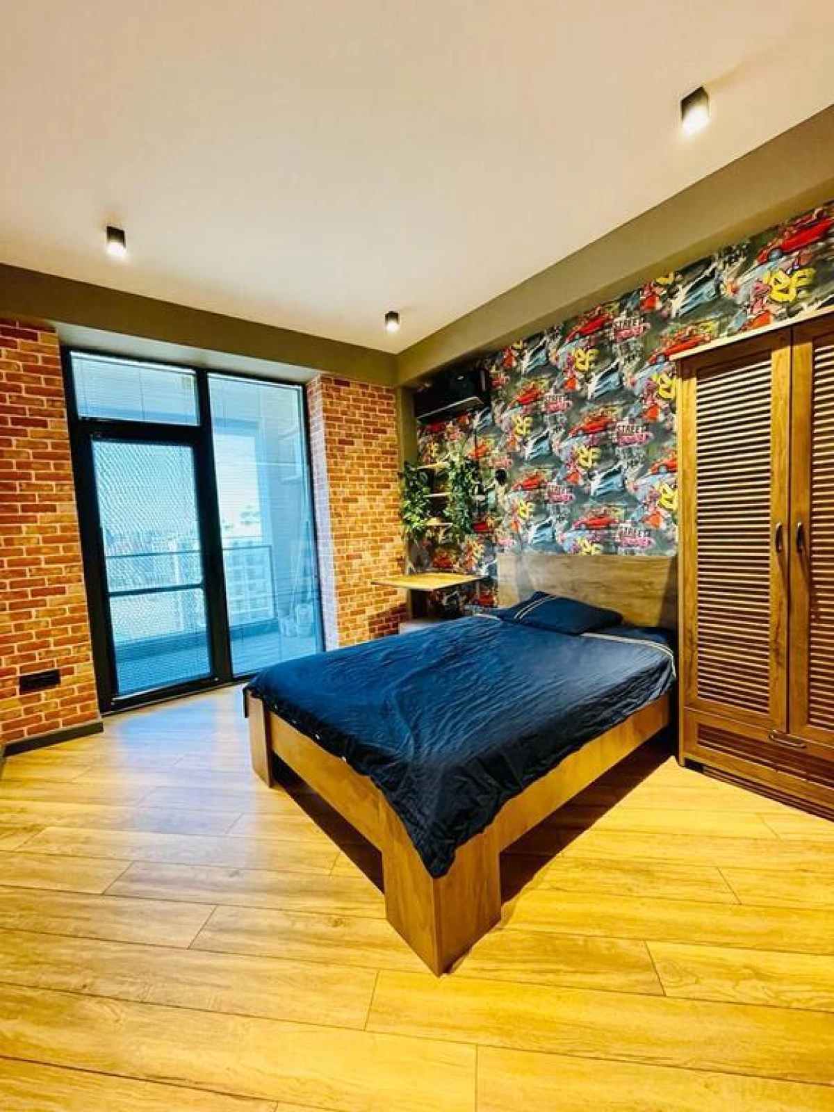 Satılır 3 otaqlı mənzil 150 m²