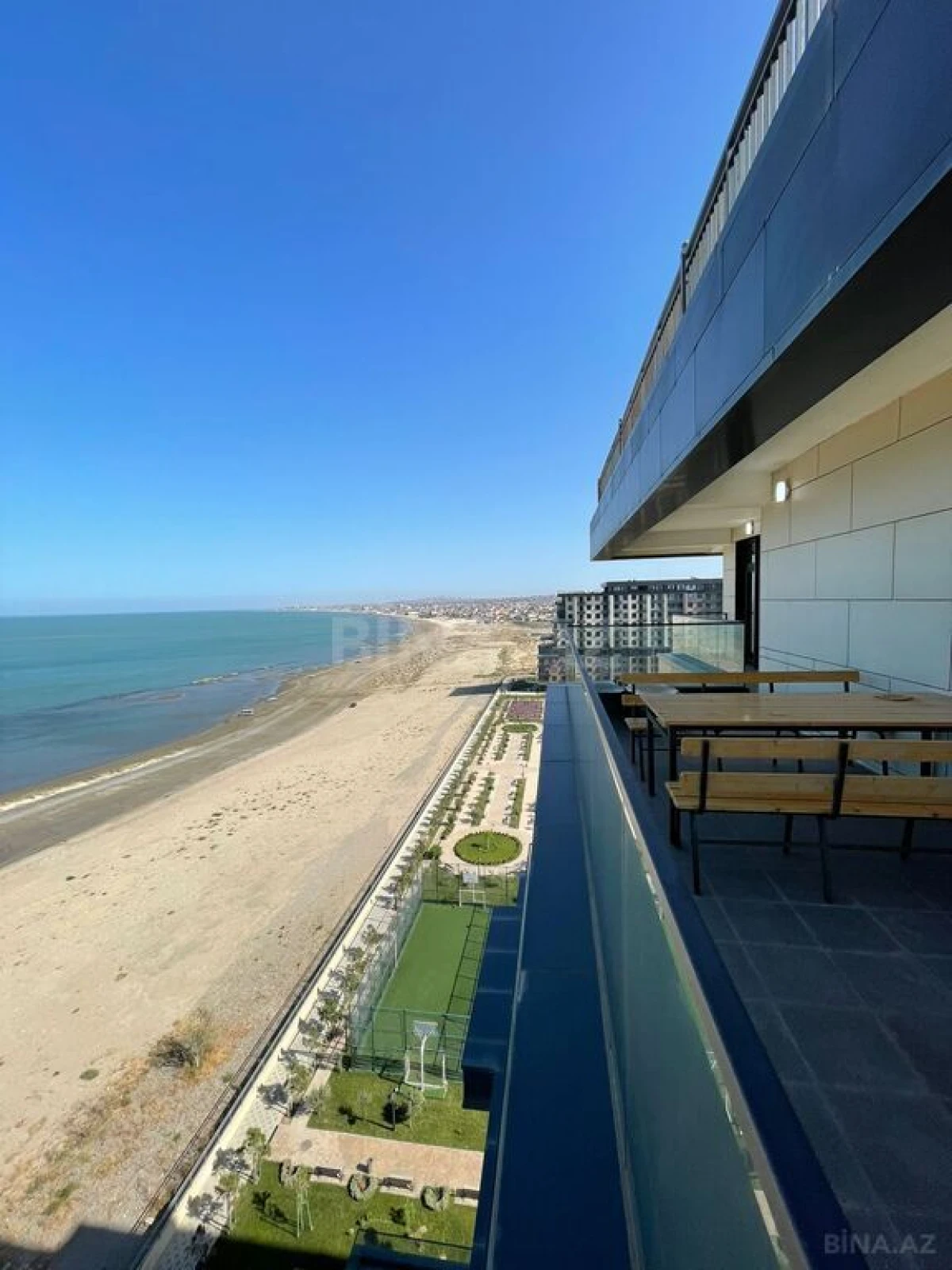 Satılır 3 otaqlı mənzil 150 m²