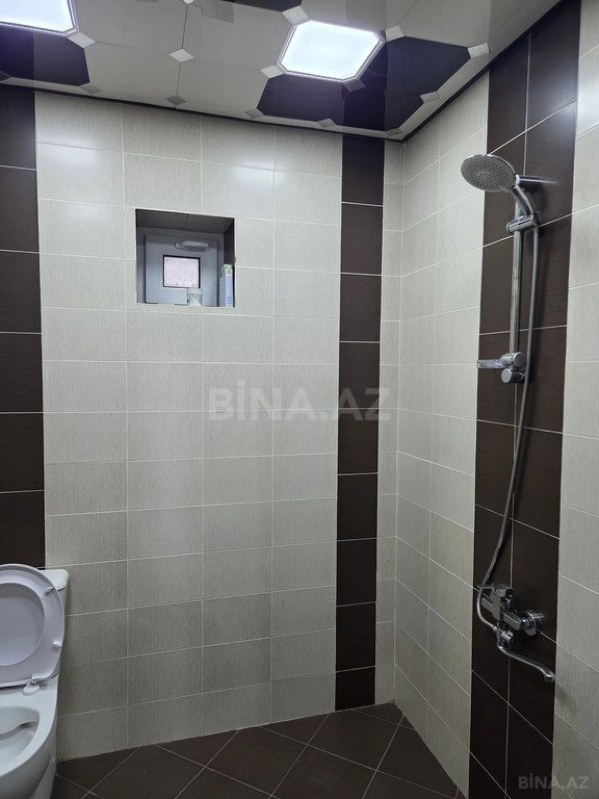 Kirayə verilir 3 otaqlı həyət evi 180 m²