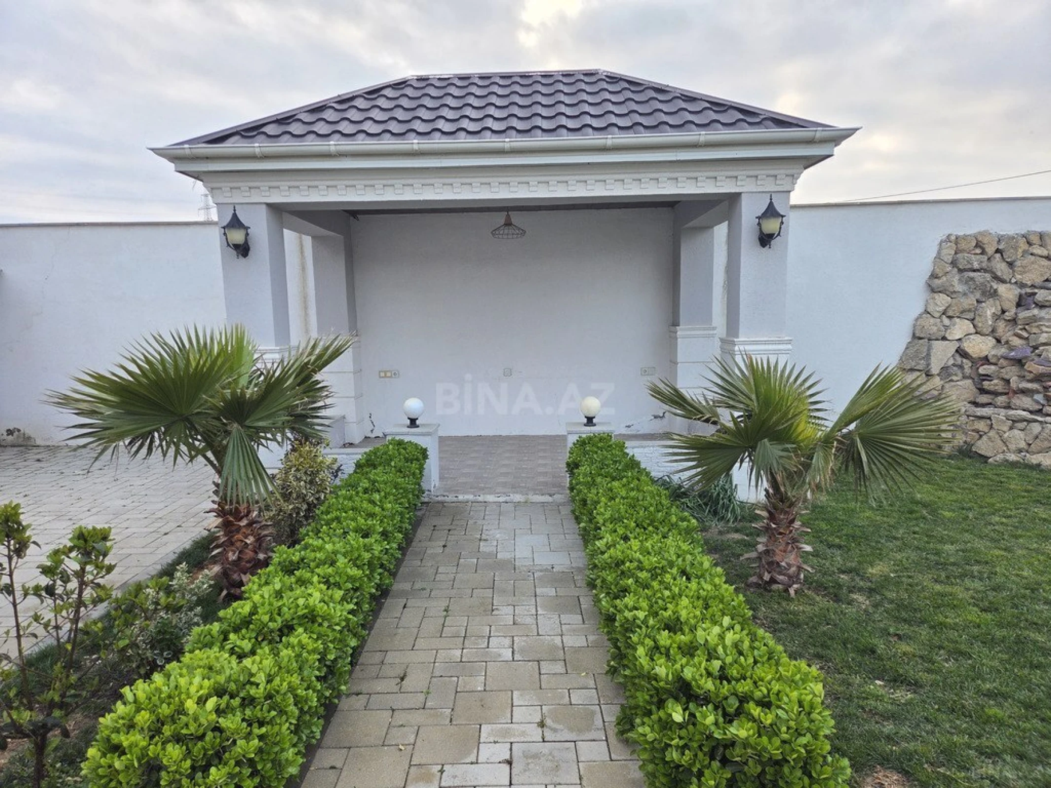 Kirayə verilir 3 otaqlı həyət evi 180 m²