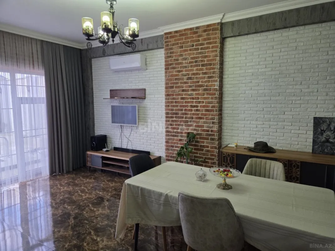 Kirayə verilir 3 otaqlı həyət evi 180 m²
