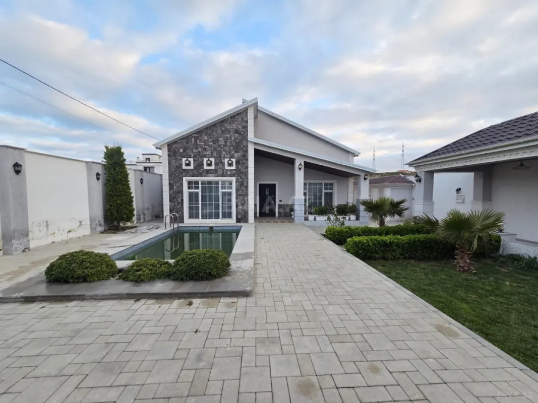 Kirayə verilir 3 otaqlı həyət evi 180 m²