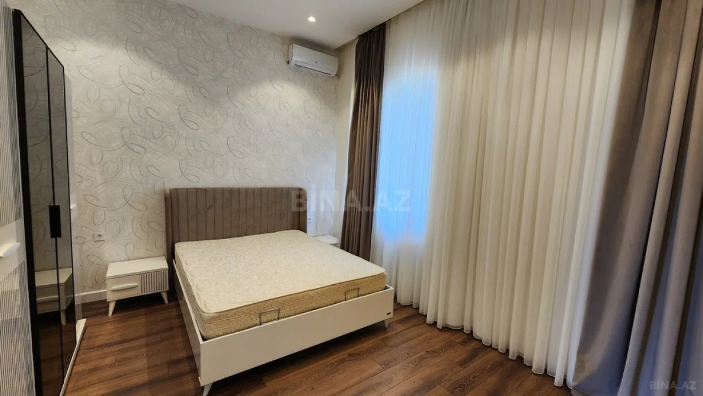 Kirayə verilir 5 otaqlı həyət evi 260 m²