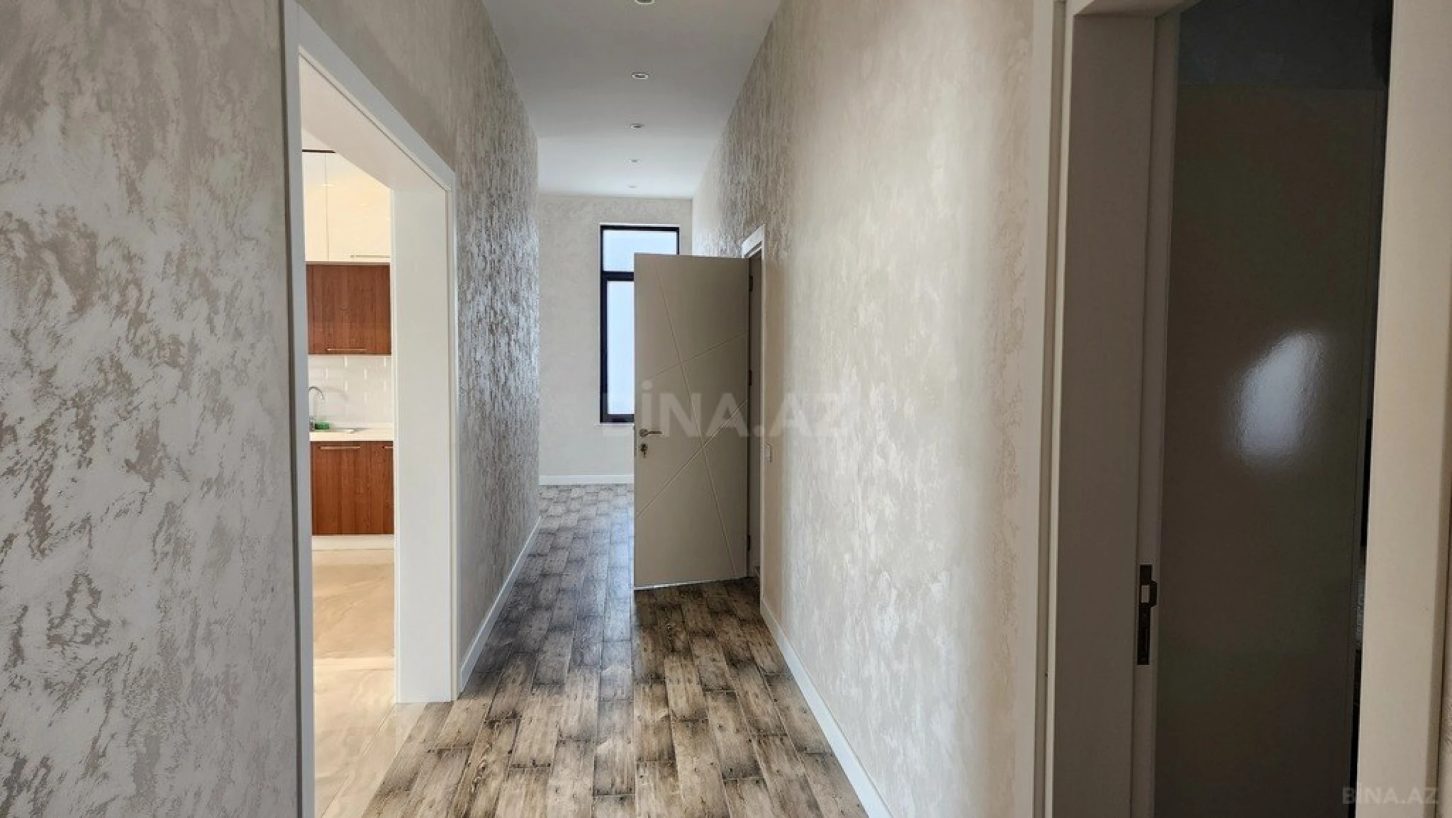 Kirayə verilir 5 otaqlı həyət evi 260 m²