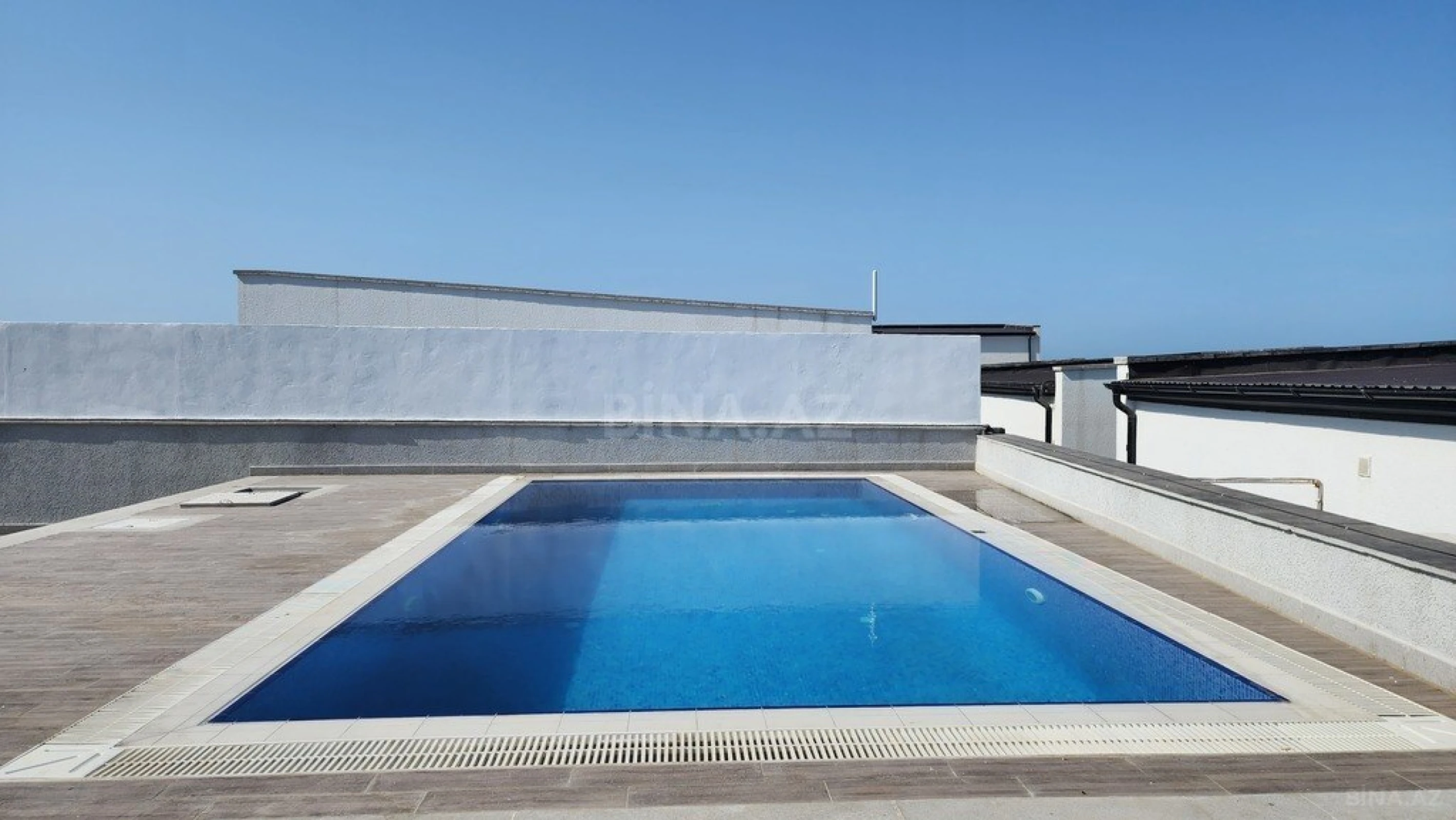 Kirayə verilir 5 otaqlı həyət evi 260 m²