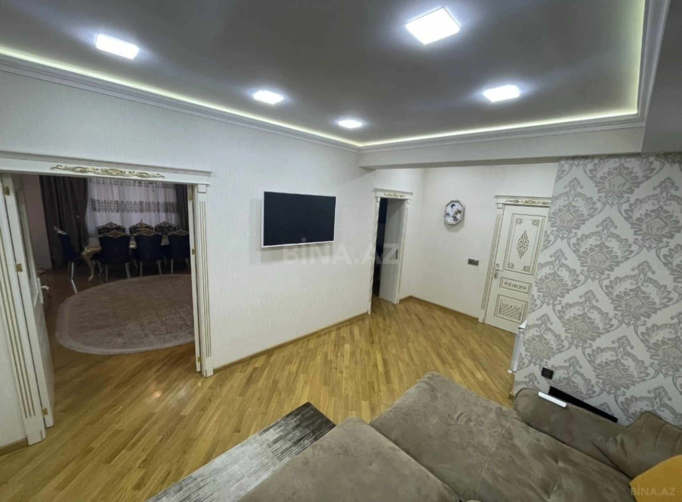 Kirayə verilir 3 otaqlı mənzil 96 m²
