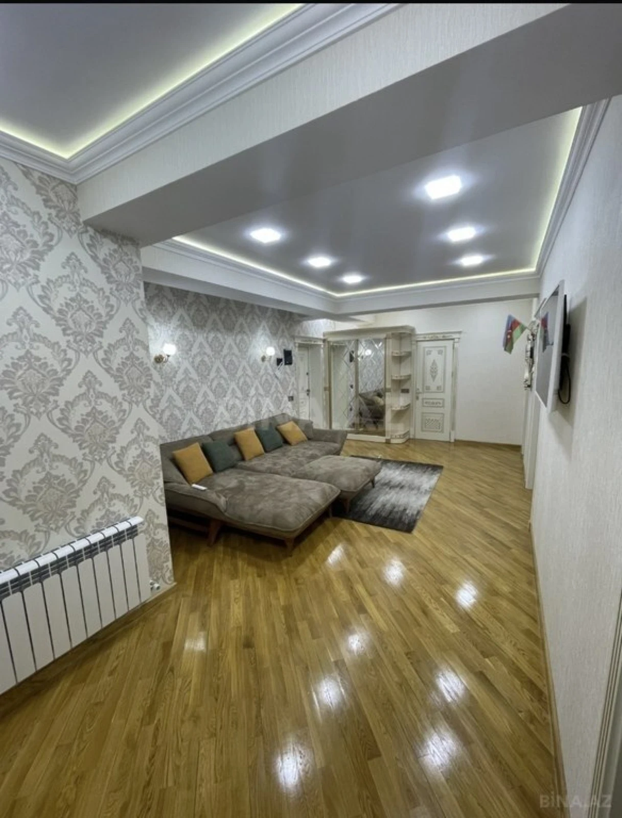 Kirayə verilir 3 otaqlı mənzil 96 m²