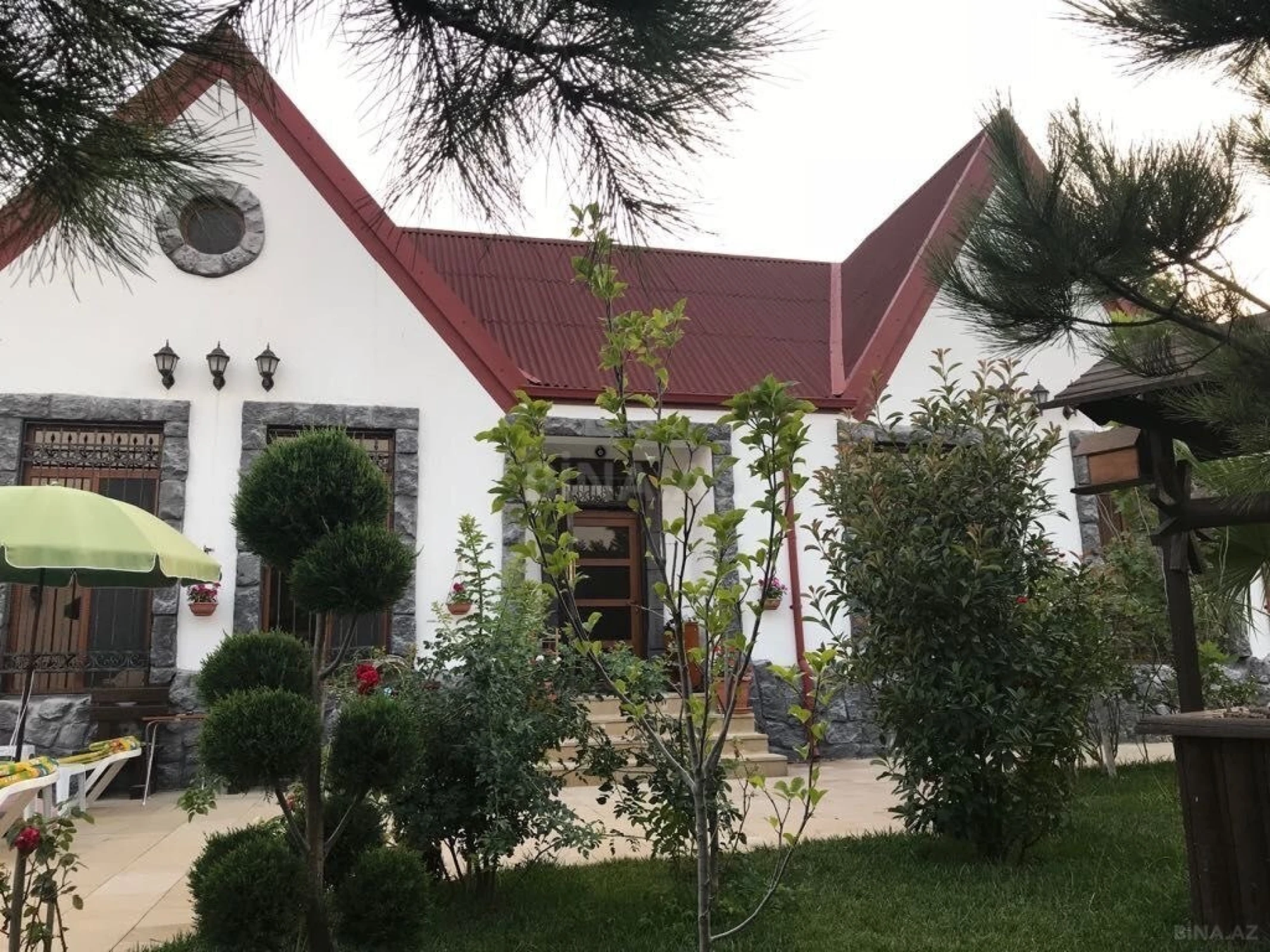 Kirayə verilir 4 otaqlı həyət evi 300 m²