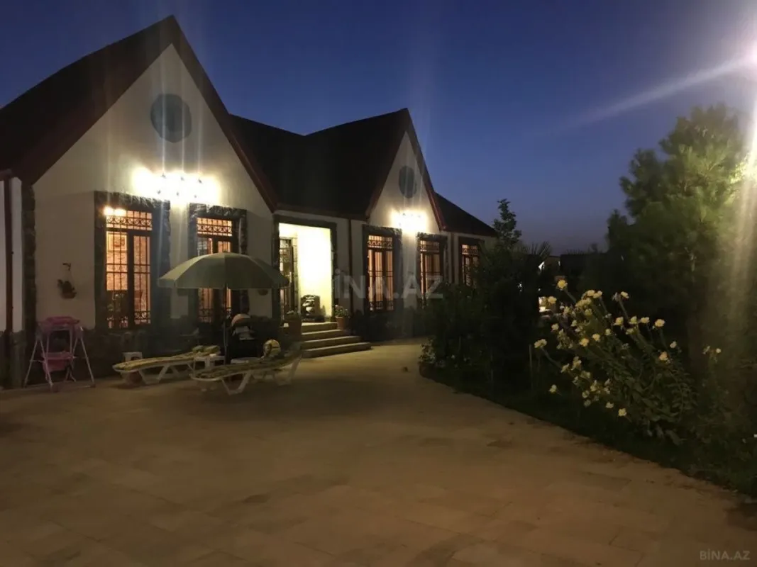 Kirayə verilir 4 otaqlı həyət evi 300 m²