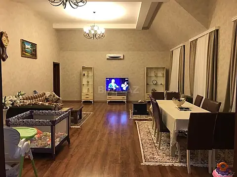 Kirayə verilir 4 otaqlı həyət evi 300 m²