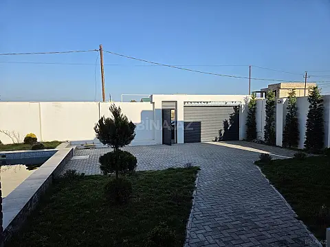 Kirayə verilir 5 otaqlı həyət evi 280 m²