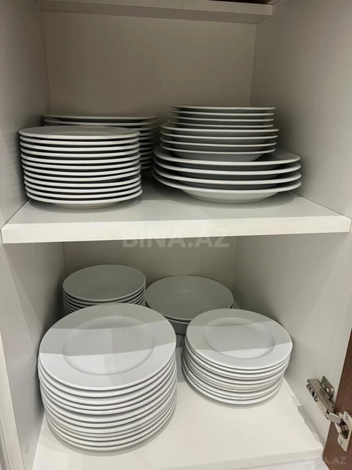 Kirayə verilir 4 otaqlı həyət evi 240 m²