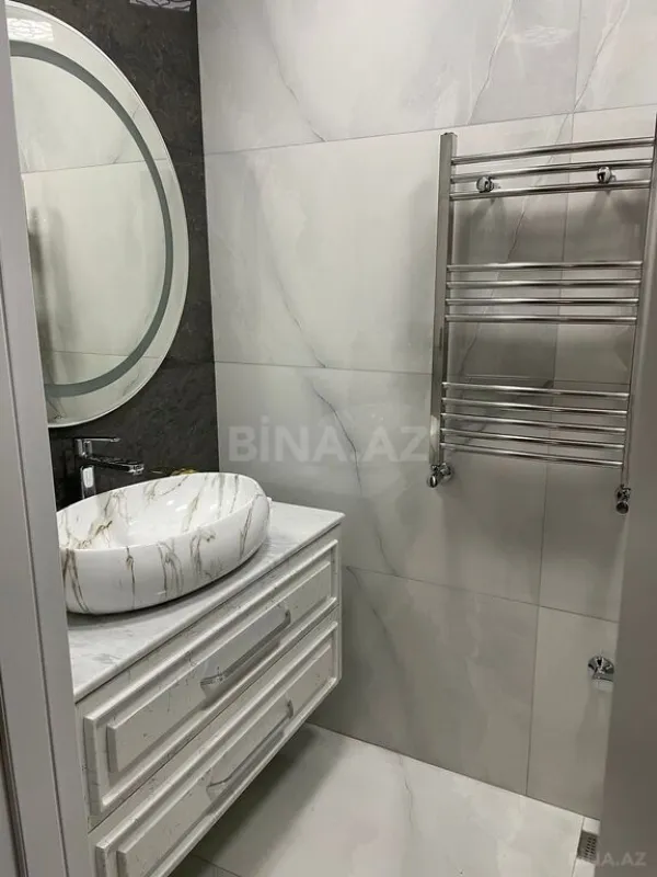 Satılır 2 otaqlı mənzil 96 m²