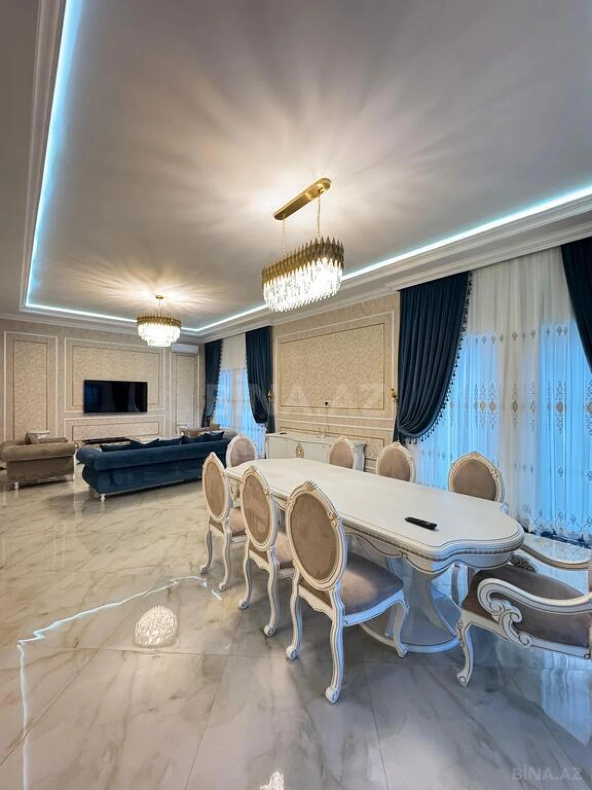 Satılır 7 otaqlı həyət evi 500 m²