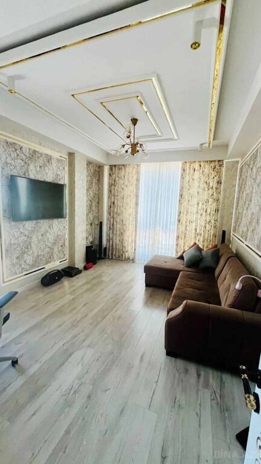 Satılır 2 otaqlı mənzil 65 m²