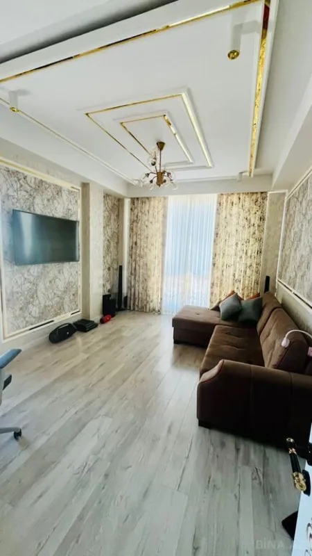 Satılır 2 otaqlı mənzil 65 m²