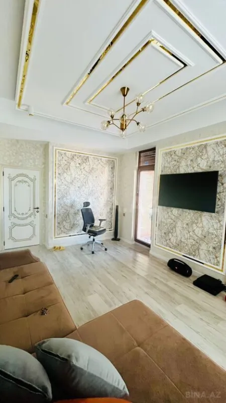 Satılır 2 otaqlı mənzil 65 m²